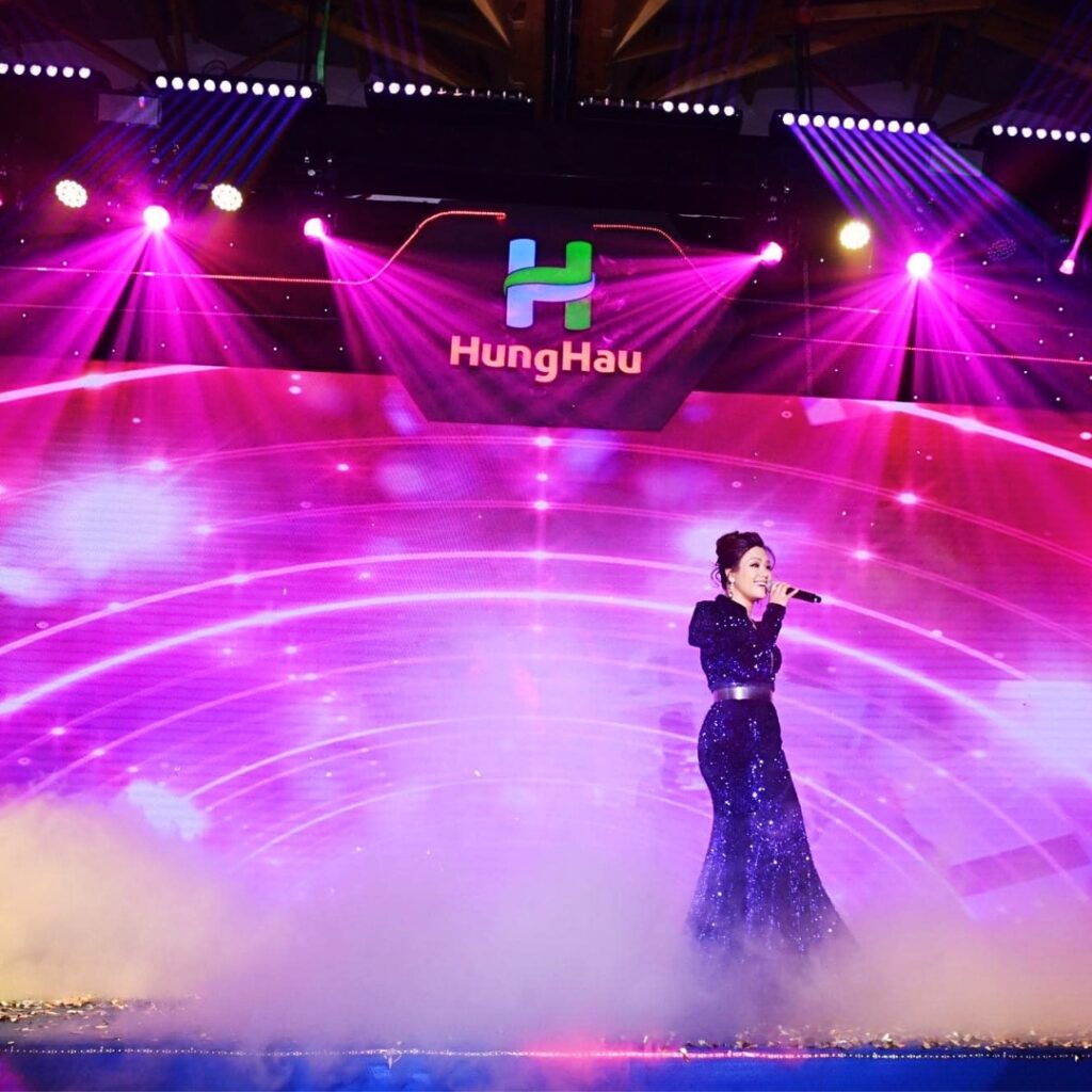 Hùng Hậu Year End Party