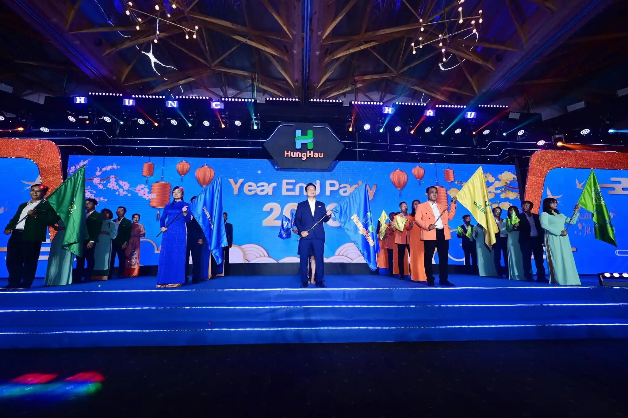 Hùng Hậu Year End Party 2023
