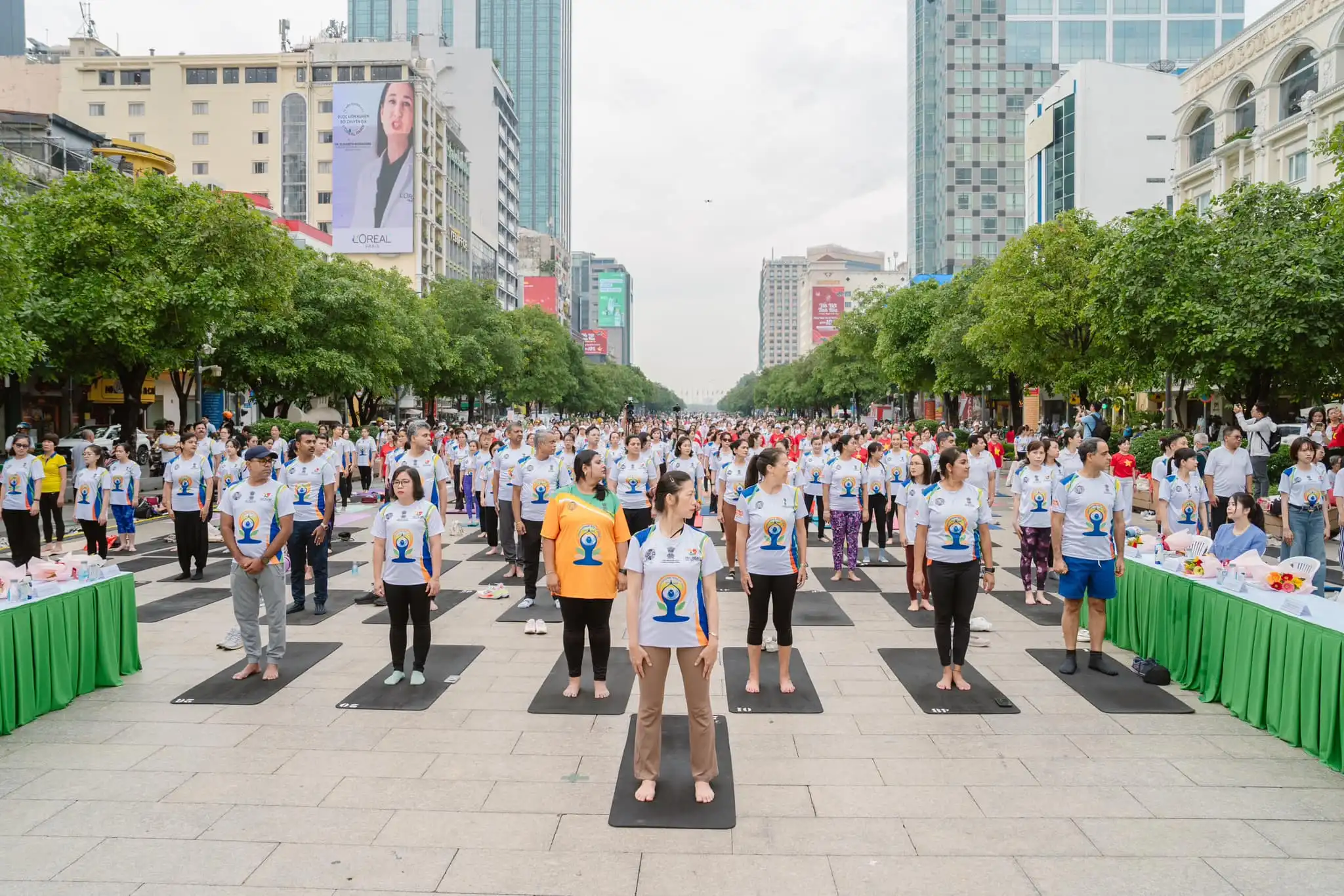 Ngày Quốc tế Yoga lần thứ 10 8 ngày Quốc tế Yoga lần thứ 10 tại phố đi bộ Nguyễn Huệ